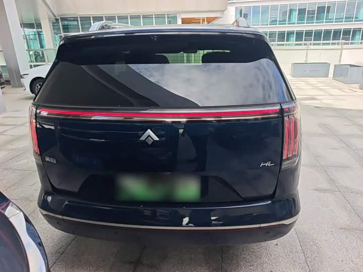 GAC Hyptec HL, 2025 — фото 6 из 9