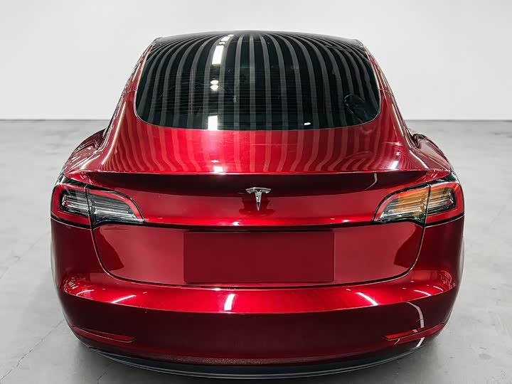 Tesla Model 3, 2022 — фото 8 из 9