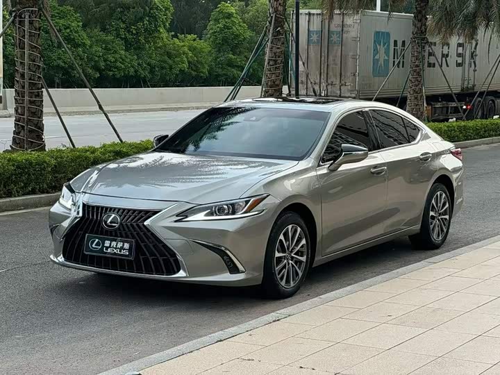 Lexus ES, 2023 — купить в Самаре под ключ