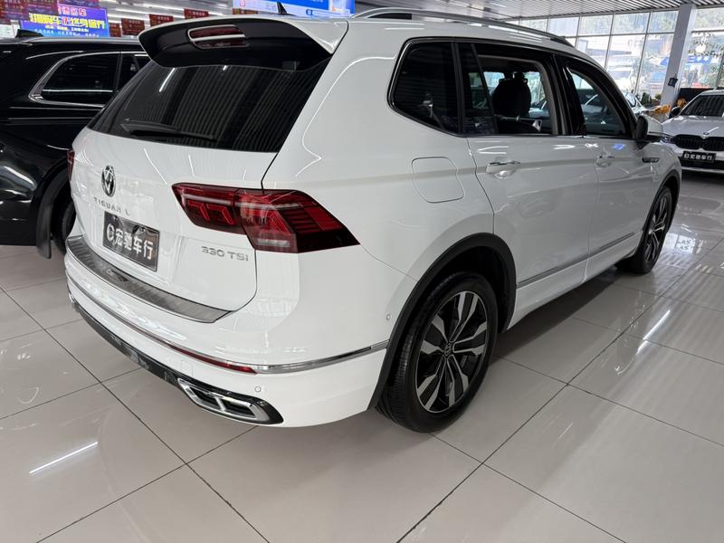 Volkswagen Tiguan L Pro, 2024 — фото 4 из 10