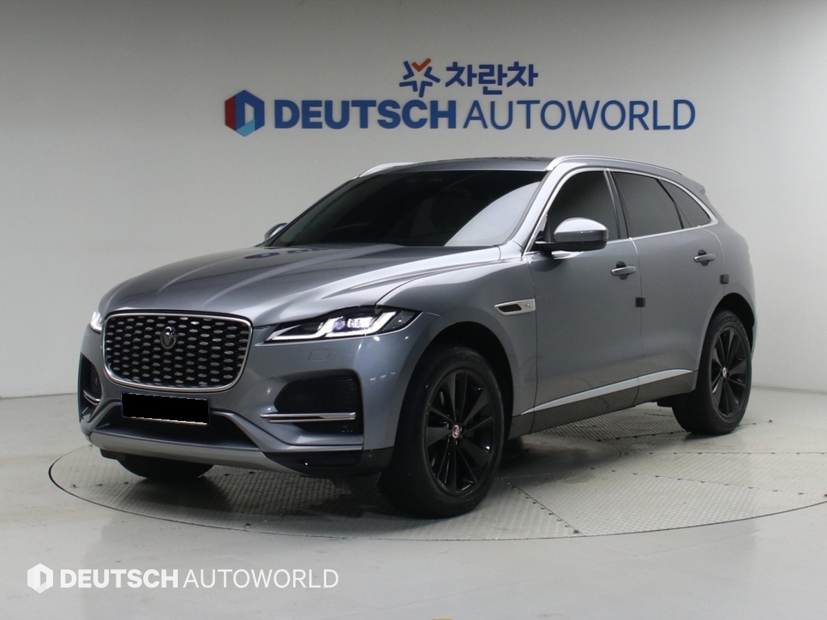 Jaguar F-Pace, 2022 — купить в Орле под ключ