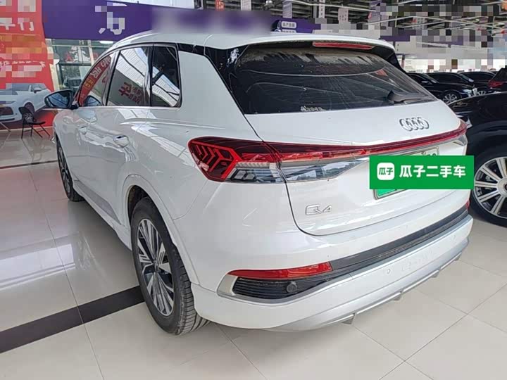 Audi Q4 e-tron, 2025 — фото 5 из 9
