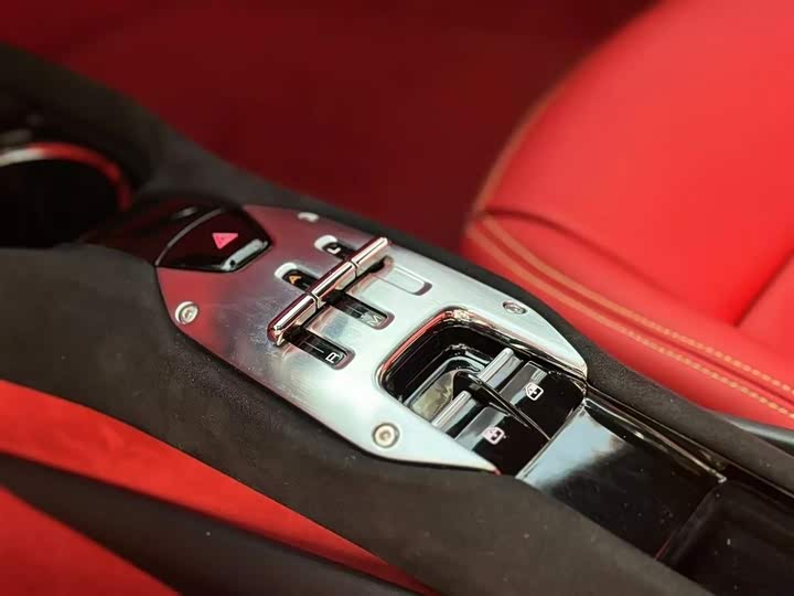 Ferrari 296, 2023 — фото 5 из 7