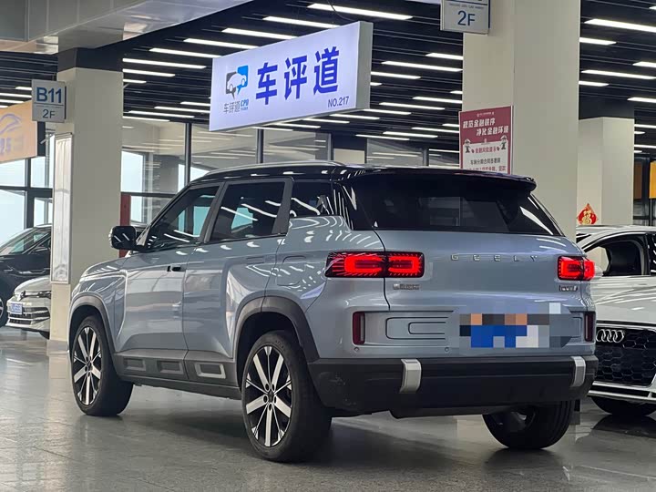 Geely Icon, 2023 — фото 4 из 9