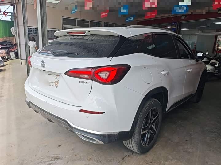 MG Motor One, 2022 — фото 7 из 9