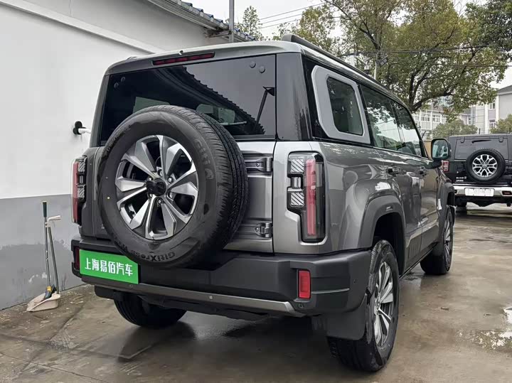 BAIC Beijing BJ40, 2025 — фото 7 из 9