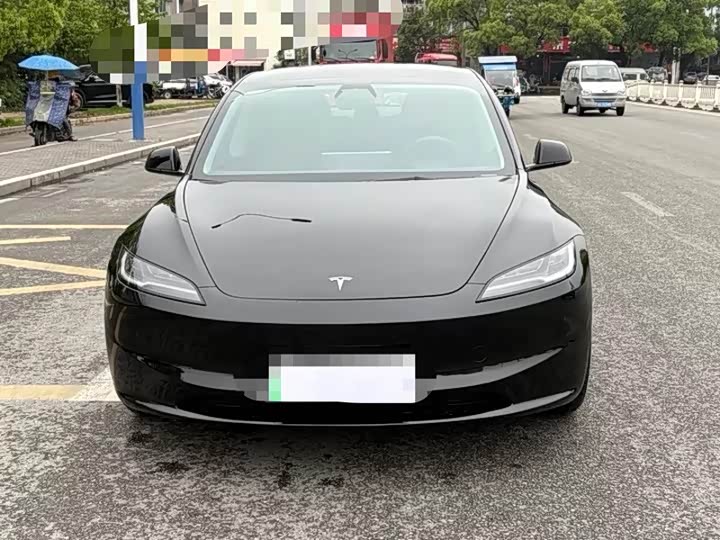Tesla Model 3, 2025 — фото 2 из 9