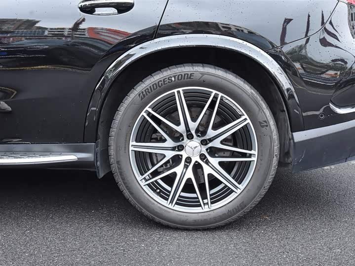 Mercedes-Benz GLC-Class AMG, 2025 — фото 7 из 9