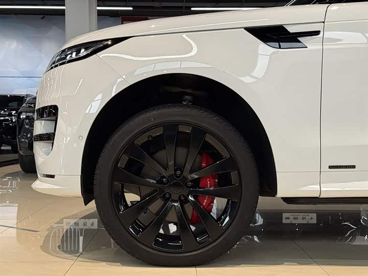Land Rover Range Rover Sport, 2024 — фото 5 из 9
