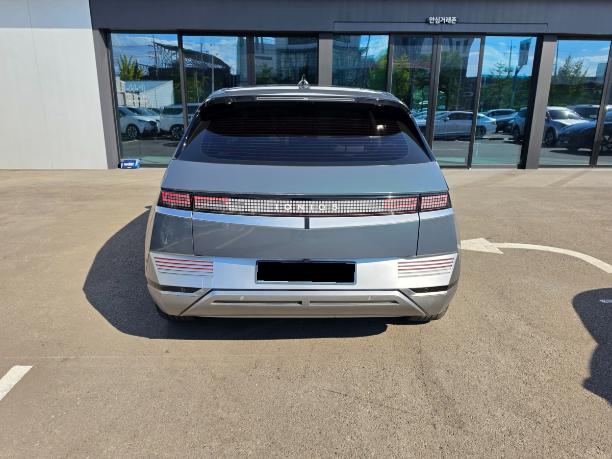 Hyundai Ioniq 5, 2022 — фото 3 из 12