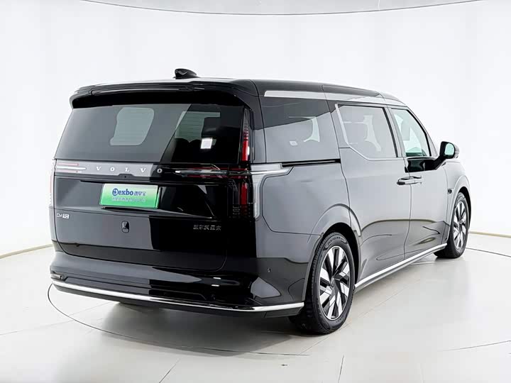 Volvo EM90, 2023 — фото 3 из 9