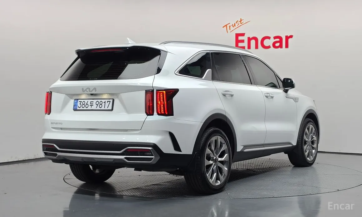 Kia Sorento, 2022 — фото 2 из 12