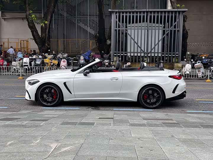 Mercedes-Benz CLE-Class AMG, 2025 — фото 3 из 3