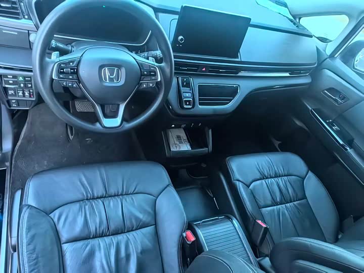 Honda Odyssey, 2023 — фото 7 из 9