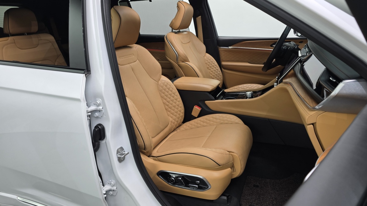 Jeep Cherokee, 2023 — фото 11 из 12