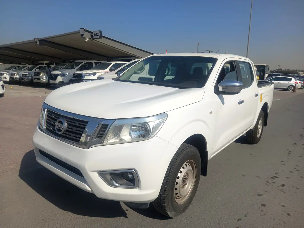 Nissan Navara, 2022