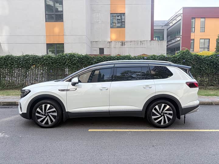 Volkswagen Talagon, 2023 — фото 4 из 9