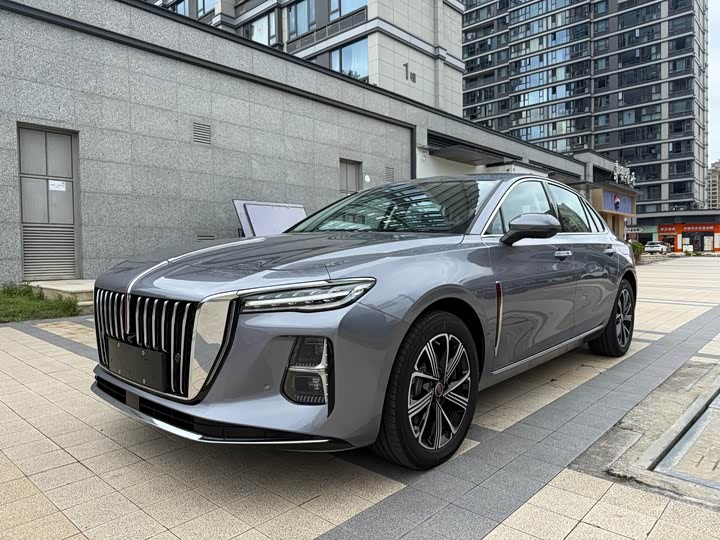 Hongqi H5 Hybrid, 2025 — купить в Санкт-Петербурге под ключ