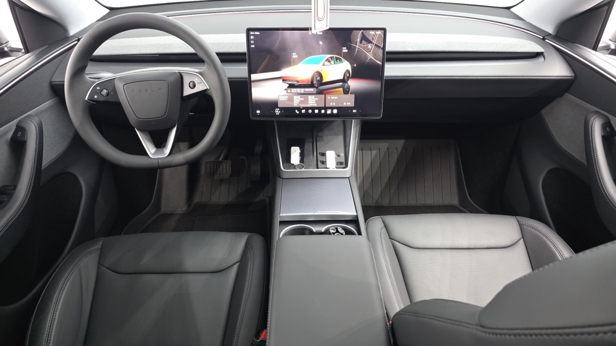 Tesla Model Y, 2025 — фото 6 из 12