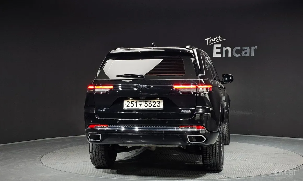 Jeep Cherokee, 2023 — фото 4 из 12