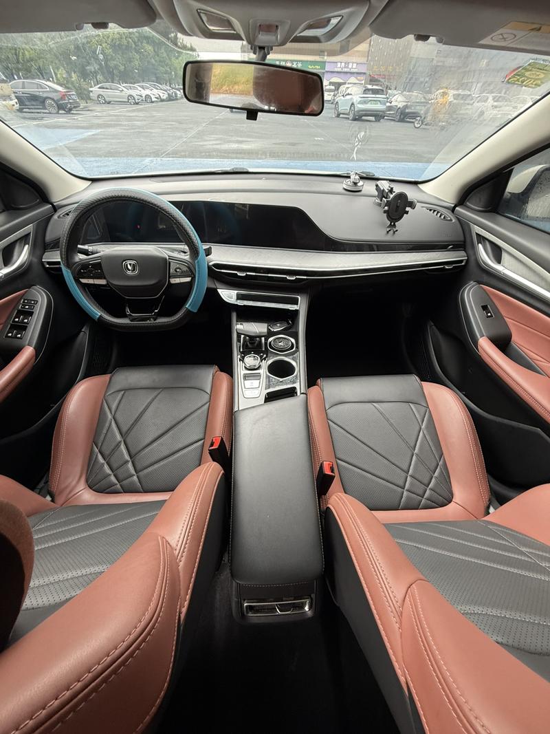 Changan Eado Plus, 2023 — фото 7 из 10
