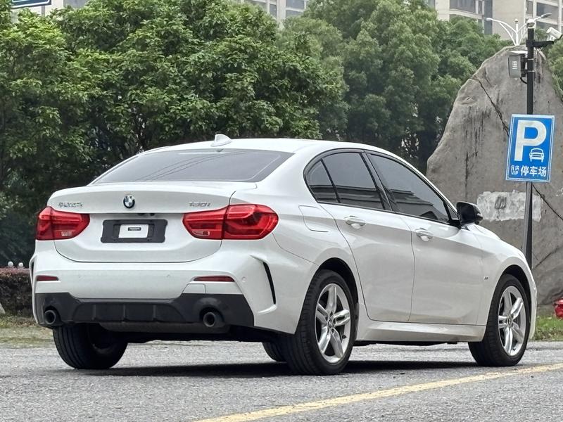 BMW 1 Series, 2022 — фото 6 из 12
