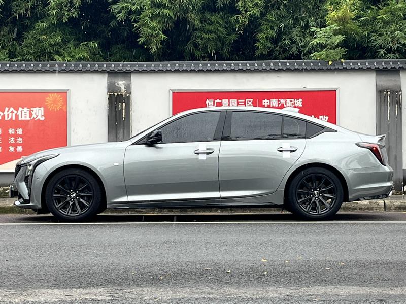 Cadillac CT5, 2025 — фото 3 из 9