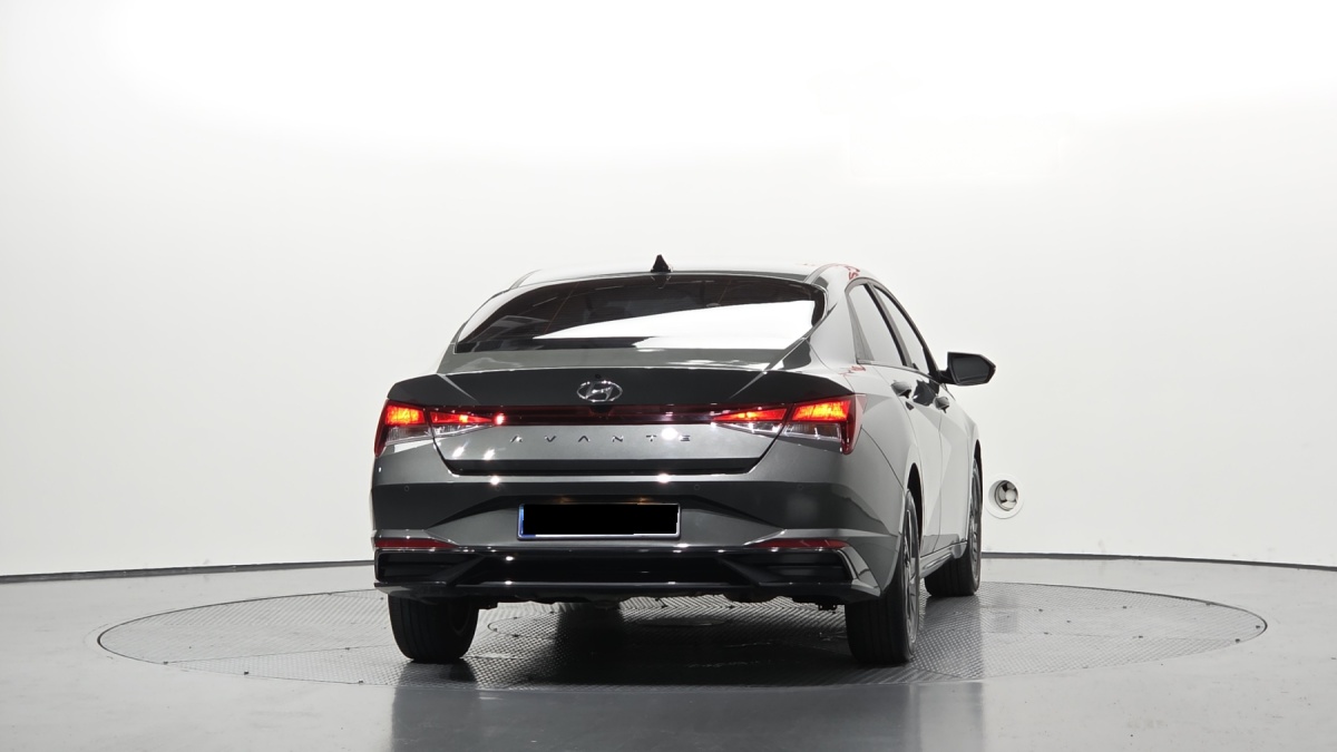 Hyundai Avante, 2022 — фото 4 из 12