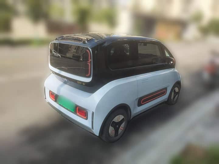 Baojun KiWi EV, 2022 — фото 4 из 9