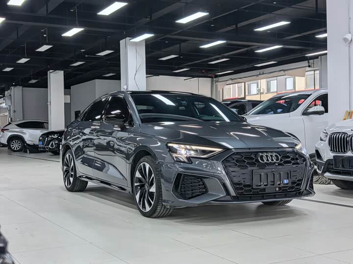 Audi A3, 2023 — фото 3 из 9