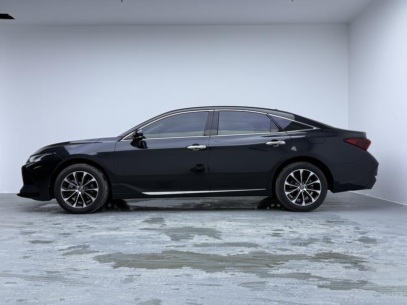 Toyota Avalon, 2023 — фото 4 из 12