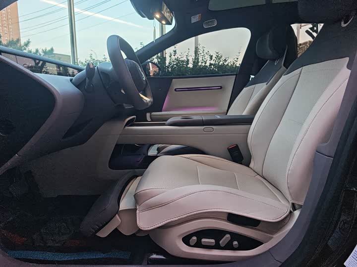 Avatr 06, 2026 — фото 7 из 9