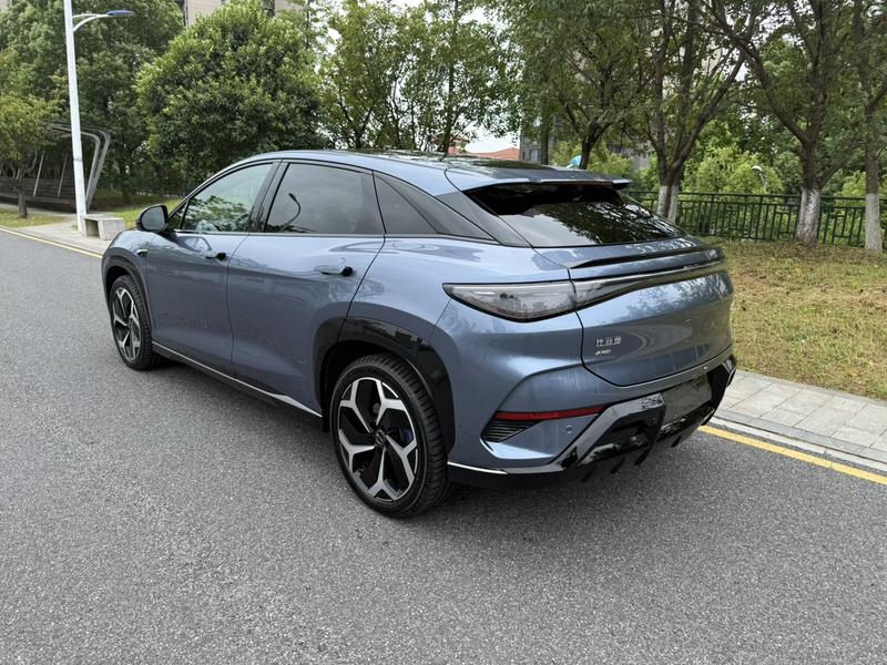 BYD Sea Lion 07 EV, 2025 — фото 4 из 12