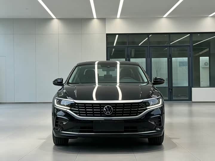 Volkswagen Passat, 2022 — купить в Самаре под ключ