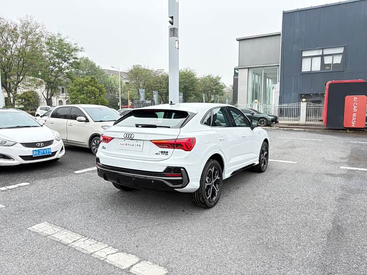 Audi Q3 Sportback, 2026 — фото 5 из 9