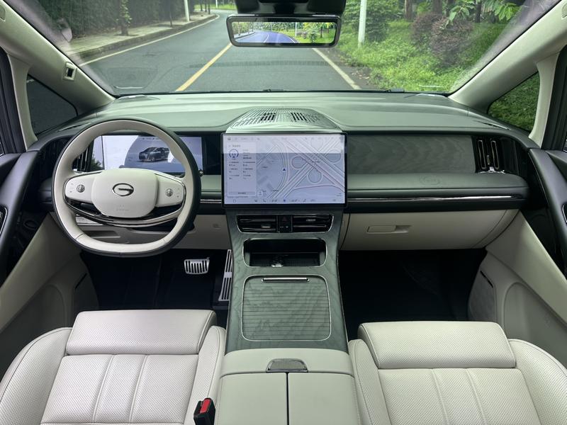 GAC Trumpchi M8 Hybrid, 2025 — фото 6 из 9
