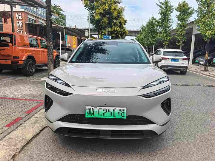 BYD Sea Lion 06 Hybrid/EV, 2026 — фото 3 из 9