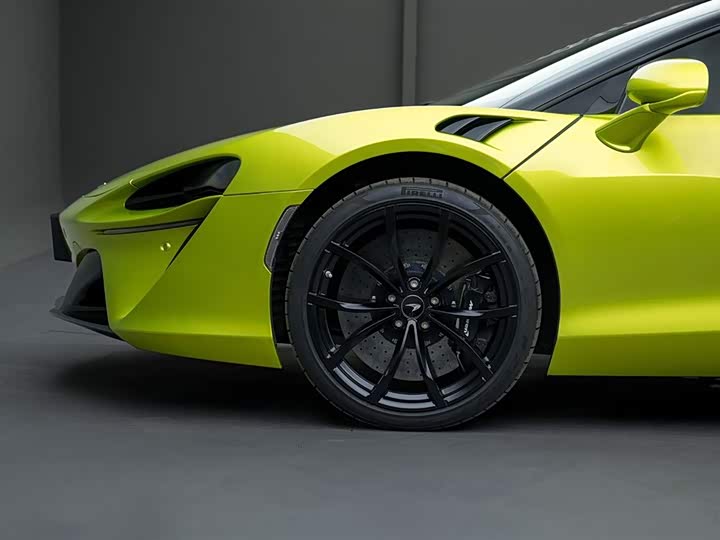 McLaren Artura, 2023 — фото 6 из 9