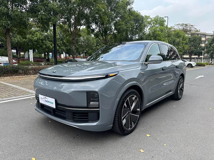 LiXiang L8, 2025 — купить в Санкт-Петербурге под ключ
