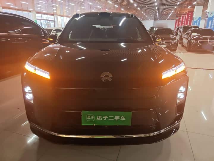 Nio ES8, 2025 — фото 3 из 9
