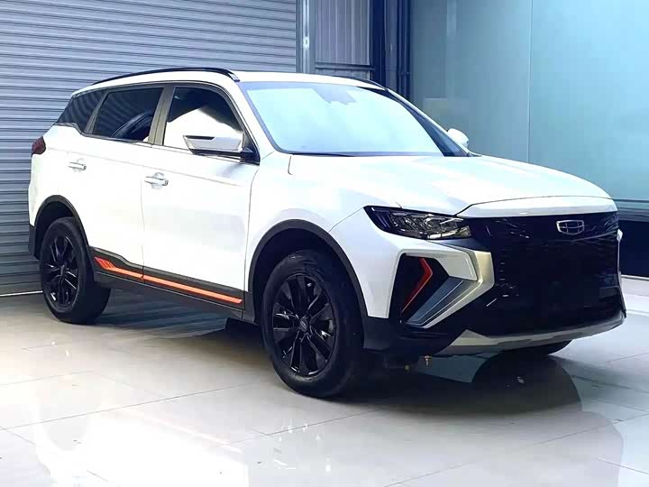 Geely Atlas, 2022 — фото 3 из 9