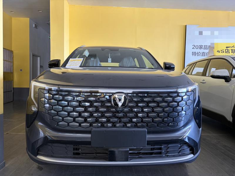 Changan CS55 Plus, 2025 — фото 2 из 10