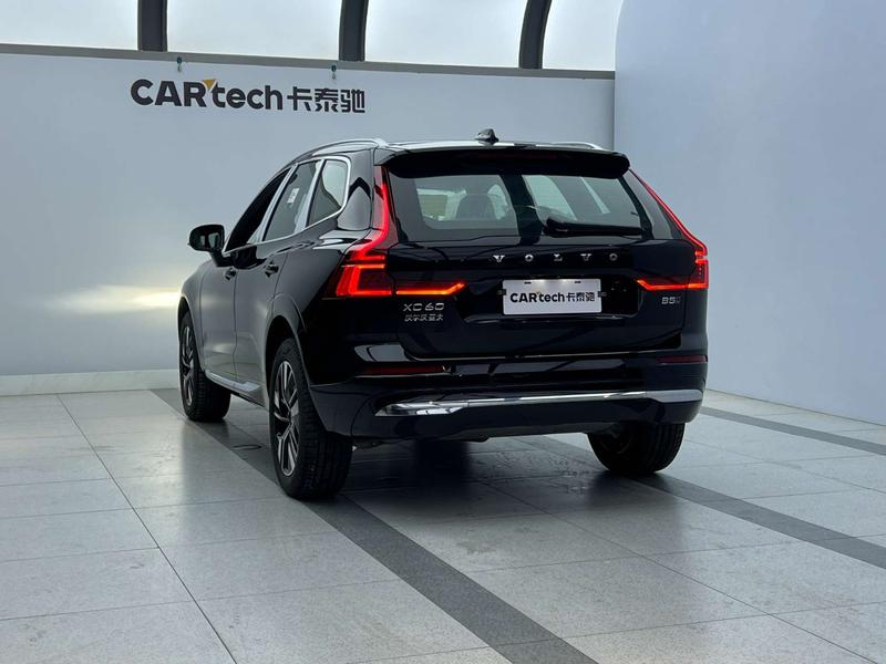Volvo XC60, 2026 — фото 3 из 12