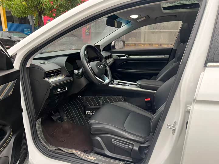 Geely Emgrand L Hi·P Hybrid, 2023 — фото 7 из 9
