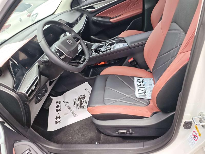Changan Eado Plus, 2022 — фото 9 из 12