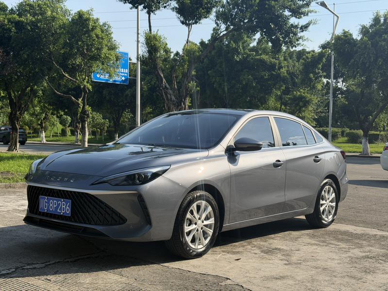 Roewe i5, 2025 — купить в Белгороде под ключ