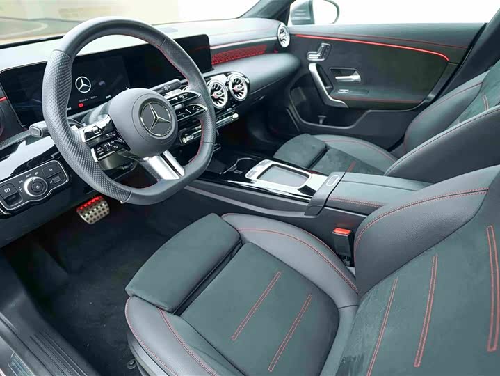 Mercedes-Benz CLA-Class, 2025 — фото 9 из 9
