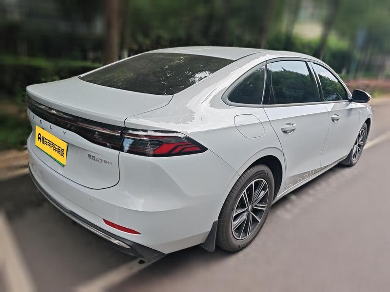 Geely Galaxy A7, 2025 — фото 2 из 12