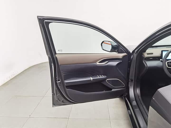 Changan Eado Plus, 2025 — фото 8 из 9