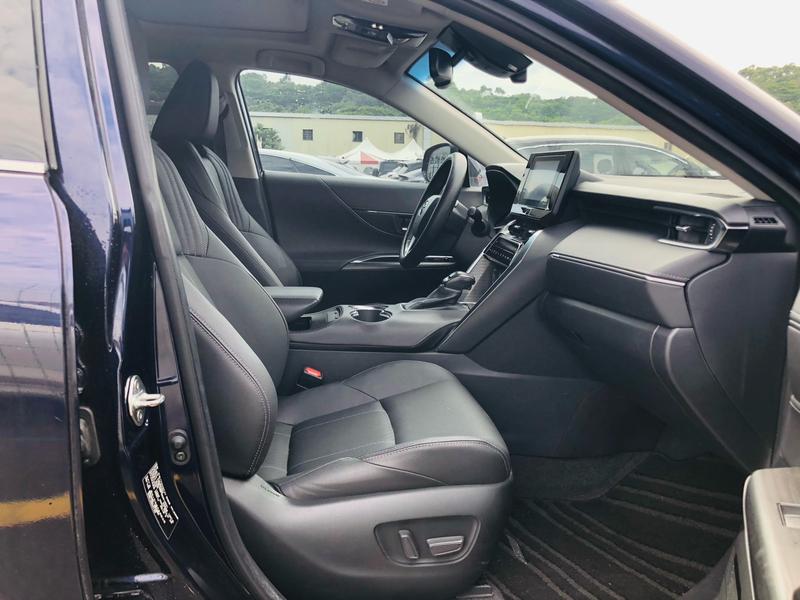 Toyota Harrier, 2022 — фото 12 из 12